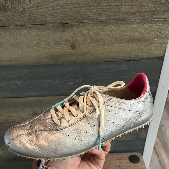 Plae Rockstar Collection Packable Travel Sneaker Size 6 - Picture 11 of 15